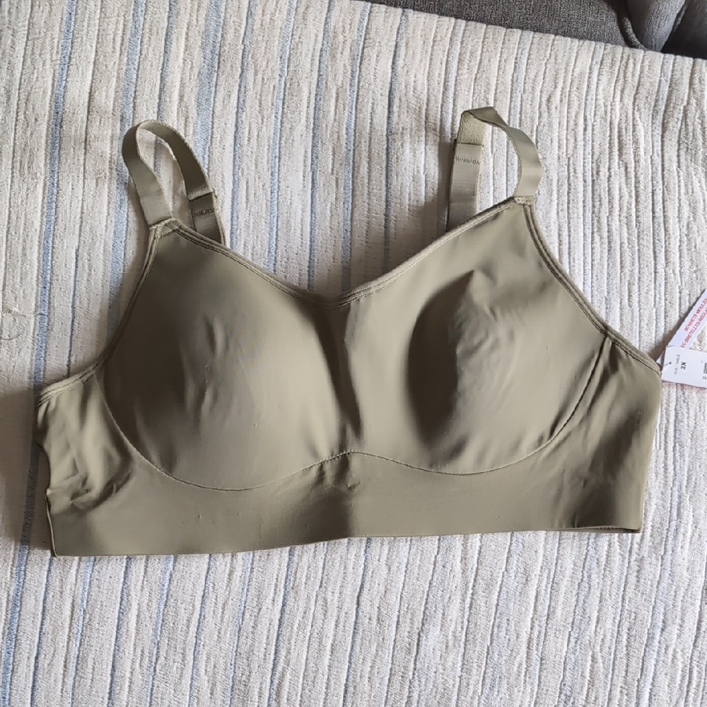Joe Fresh Green Seamless Bra Intimates
